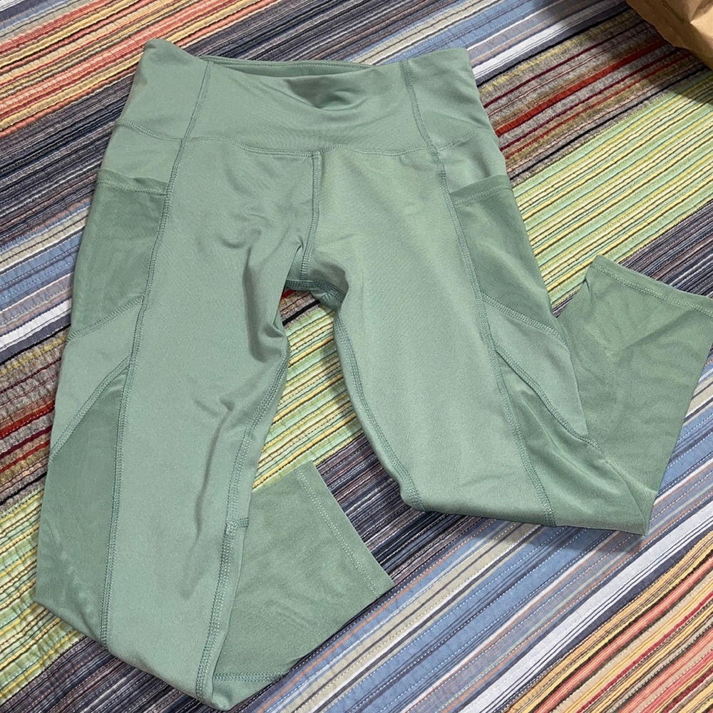 Cali Sport half cut leggings